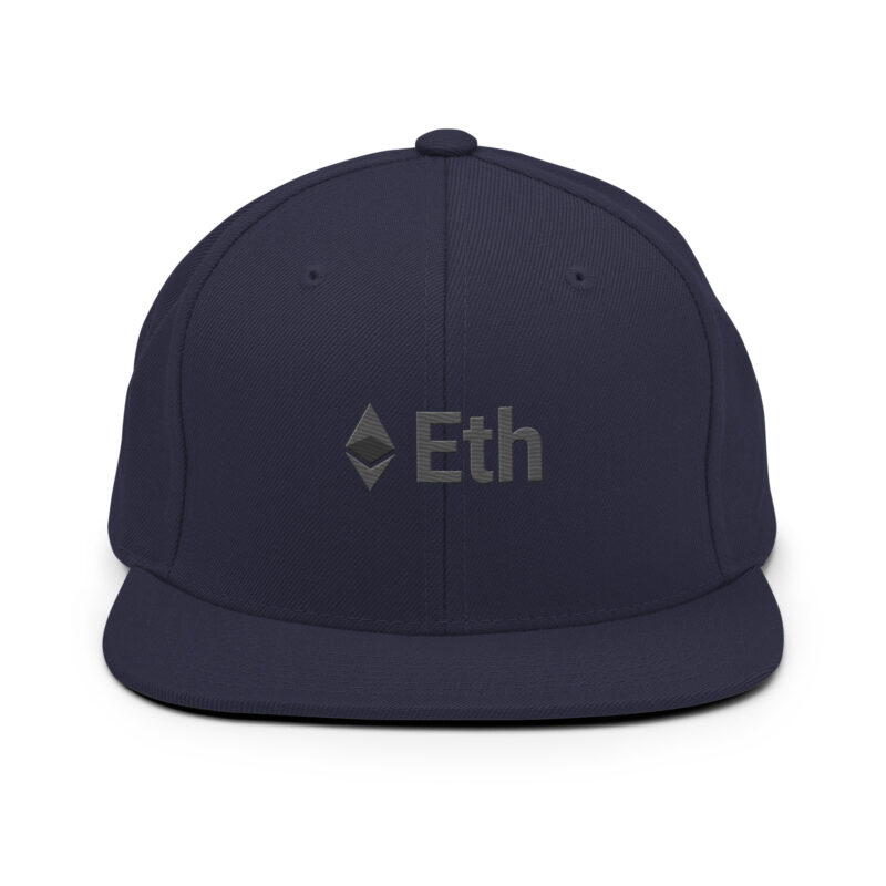 classic snapback navy front 66062c5cdef09